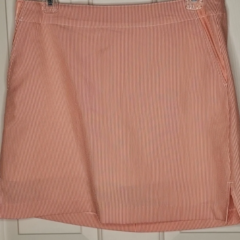 Lady Hagen Essential Seersucker Orange Striped, Purple Skort Bundle Size 2. 1265